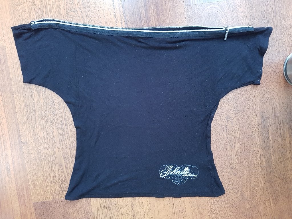Leuke viscose top van John Richmond - maat UK12 EUR40, Maat 38/40 (M), John Richmond, Zwart, Ophalen of Verzenden